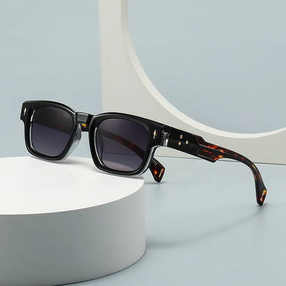 Lezzi Square Sunglasses